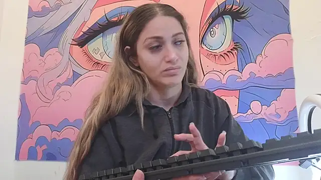 Snapshot of Caroline_hernandes chatting on 05-12-26, 02:56 Caroline hernandes online show from 05-12-26, 02:56