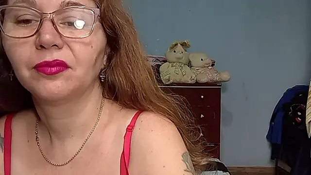 Snapshot of Ruiva40tona chatting on 07-14-26, 05:08 Ruiva40tona online show from 07-14-26, 05:08