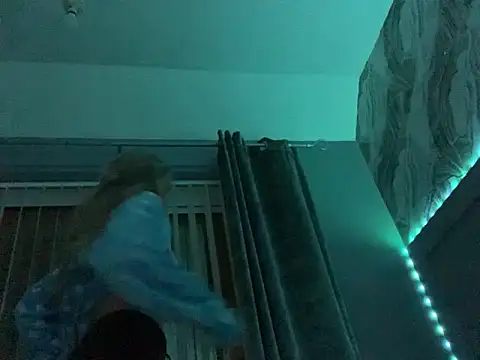 LusciousLailax online show from 04-02-26, 09:32