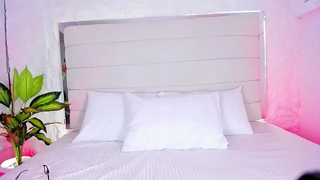 AitanaNoa online show from 04-07-26, 08:10