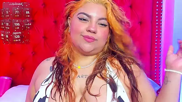 Snapshot of SunnyHoney_ chatting on 07-22-26, 12:18 SunnyHoney online show from 07-22-26, 12:18