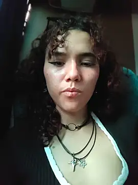 Isabella Stark online show from 04-13-26, 07:29