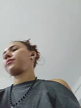 Isabella Stark online show from 04-19-26, 11:33