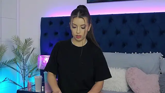 VenusSinclairr online show from 04-17-26, 11:40