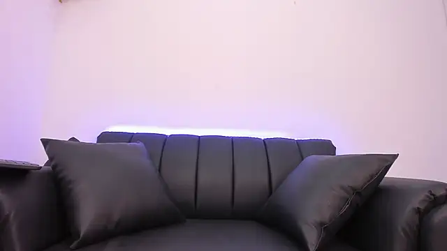 Dark Valentino  online show from 03-21-26, 02:57