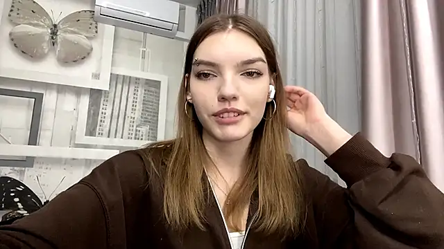 NellyMauson online show from 03-04-26, 02:47