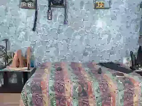 Snapshot of Romi_scott chatting on 03-04-26, 03:14 Romi scott online show from 03-04-26, 03:14