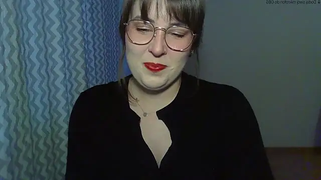 ClaraHard online show from 05-18-26, 06:12