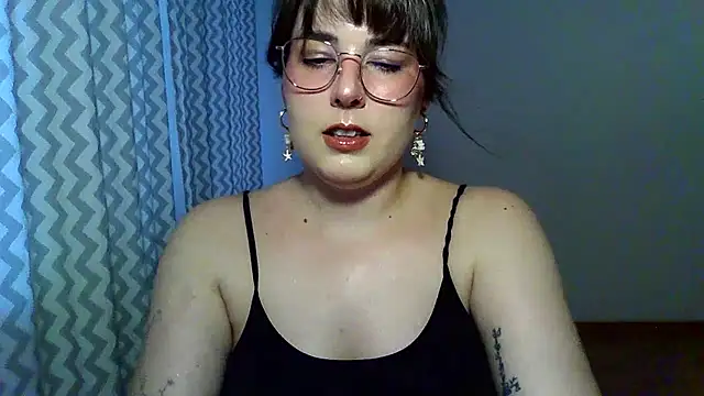 Snapshot of ClaraHard chatting on 06-29-26, 06:29 ClaraHard online show from 06-29-26, 06:29