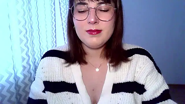 Snapshot of ClaraHard chatting on 07-09-26, 08:59 ClaraHard online show from 07-09-26, 08:59