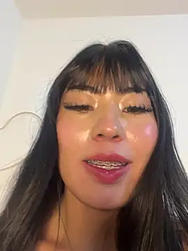 Snapshot of Jade-Naughty chatting on 07-21-26, 11:06 Jade-Naughty online show from 07-21-26, 11:06
