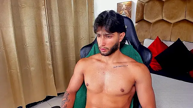 Emmet CollinsJS online show from 03-11-26, 04:06