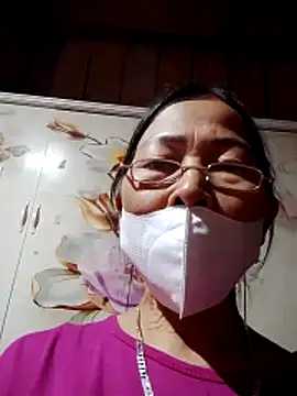 Sky-rain98 online show from 04-03-26, 03:51