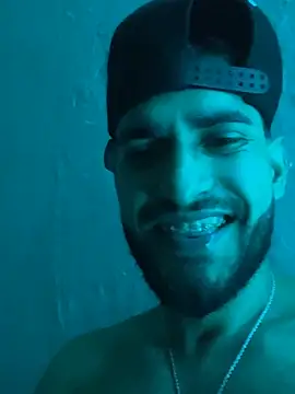 Snapshot of chuly00 chatting on 03-04-26, 04:53 chuly00 online show from 03-04-26, 04:53