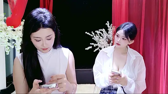 Banana-Milk69 online show from 04-10-26, 01:12