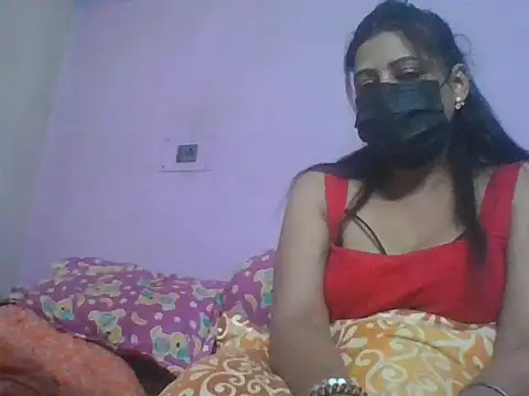 DRAMA  QUEEN online show from 04-04-26, 07:53