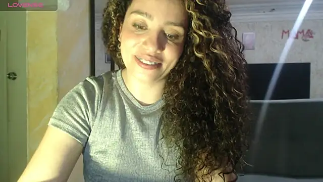 Snapshot of melany_montenegro chatting on 06-03-26, 05:19 melany montenegro online show from 06-03-26, 05:19