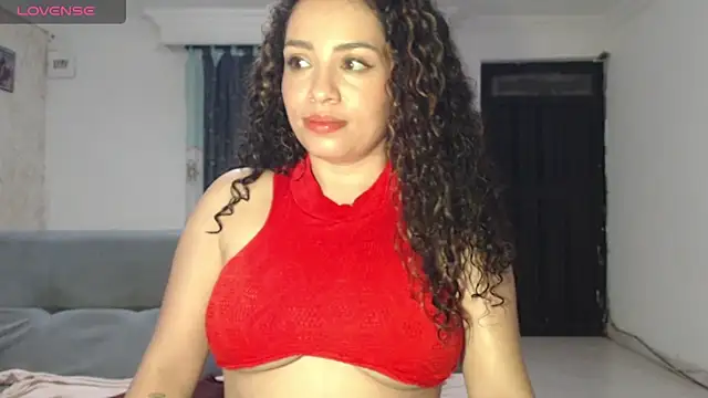 Snapshot of melany_montenegro chatting on 05-13-26, 07:37 melany montenegro online show from 05-13-26, 07:37