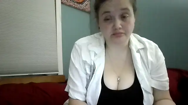 Snapshot of highimmaryjane chatting on 03-04-26, 08:33 highimmaryjane online show from 03-04-26, 08:33