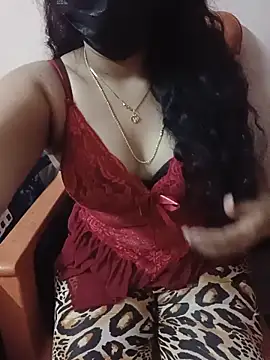 Snapshot of Sunitha28 chatting on 05-15-26, 03:10 Sunitha28 online show from 05-15-26, 03:10