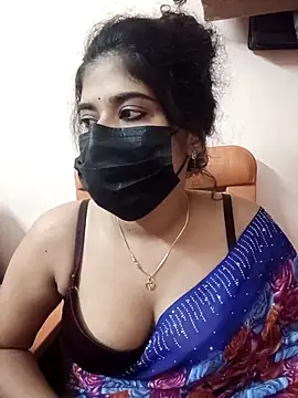 Snapshot of Sunitha28 chatting on 05-05-26, 04:54 Sunitha28 online show from 05-05-26, 04:54