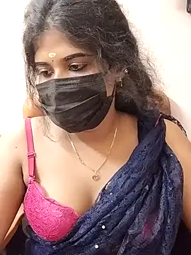 Snapshot of Sunitha28 chatting on 04-19-26, 06:10 Sunitha28 online show from 04-19-26, 06:10