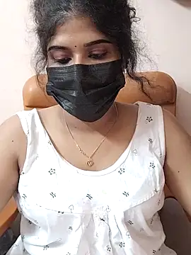 Snapshot of Sunitha28 chatting on 04-25-26, 06:27 Sunitha28 online show from 04-25-26, 06:27