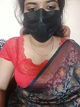 Snapshot of Sunitha28 chatting on 06-04-26, 07:13 Sunitha28 online show from 06-04-26, 07:13