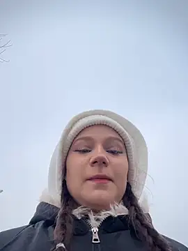 MaryLola online show from 03-27-26, 10:16