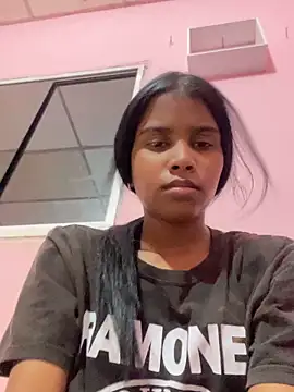 shiaravalentina online show from 03-04-26, 10:01