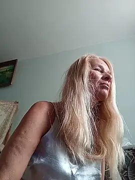Snapshot of ViktoriaSexi1 chatting on 05-25-26, 06:34 ViktoriaSexi1 online show from 05-25-26, 06:34