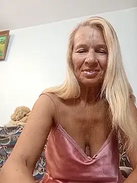 Snapshot of ViktoriaSexi1 chatting on 06-08-26, 07:14 ViktoriaSexi1 online show from 06-08-26, 07:14