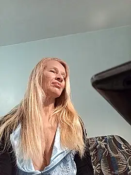 Snapshot of ViktoriaSexi1 chatting on 04-26-26, 04:48 ViktoriaSexi1 online show from 04-26-26, 04:48