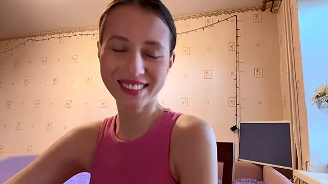 Snapshot of AlesiaGurevich chatting on 07-08-26, 04:35 AlesiaGurevich online show from 07-08-26, 04:35