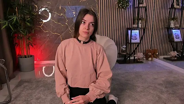 Velvet Spell online show from 04-05-26, 03:24