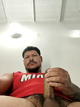 BadboyDirty1 online show from 05-06-26, 01:37