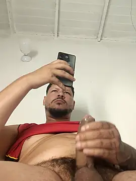 Snapshot of BadboyDirty1 chatting on 06-12-26, 12:58 BadboyDirty1 online show from 06-12-26, 12:58