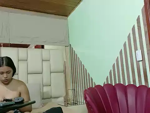 VikyANDfer online show from 03-10-26, 12:42