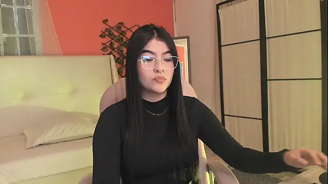 HannaLee333 online show from 03-24-26, 09:37