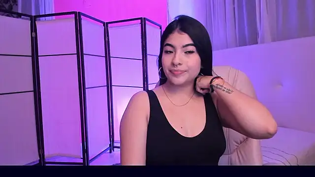 HannaLee333 online show from 03-12-26, 12:05