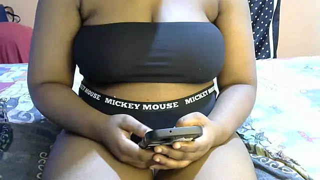 Snapshot of Boobie_Trapp chatting on 04-28-26, 01:37 Boobie Trapp online show from 04-28-26, 01:37