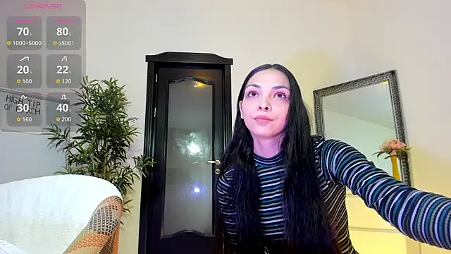 Snapshot of Cheerishh chatting on 04-24-26, 10:28 Cheerishh online show from 04-24-26, 10:28