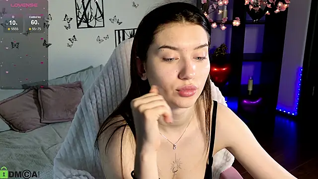 Snapshot of Sugar_Kitten12 chatting on 06-08-26, 01:28 Sugar Kitten12 online show from 06-08-26, 01:28