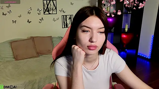 Snapshot of Sugar_Kitten12 chatting on 04-25-26, 01:08 Sugar Kitten12 online show from 04-25-26, 01:08
