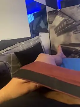 MatthewEmme2121 online show from 04-08-26, 10:44