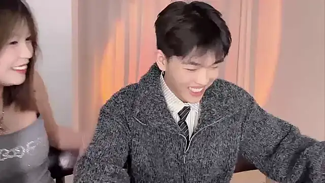 SM 0007 online show from 03-09-26, 08:23