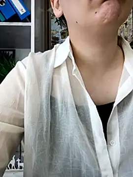 Emi hot1 online show from 03-14-26, 11:16