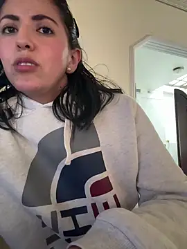 SamanthaWalker  online show from 04-29-26, 01:37