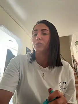 SamanthaWalker  online show from 06-11-26, 02:58