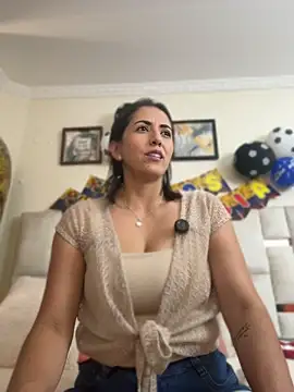 SamanthaWalker  online show from 07-11-26, 03:56